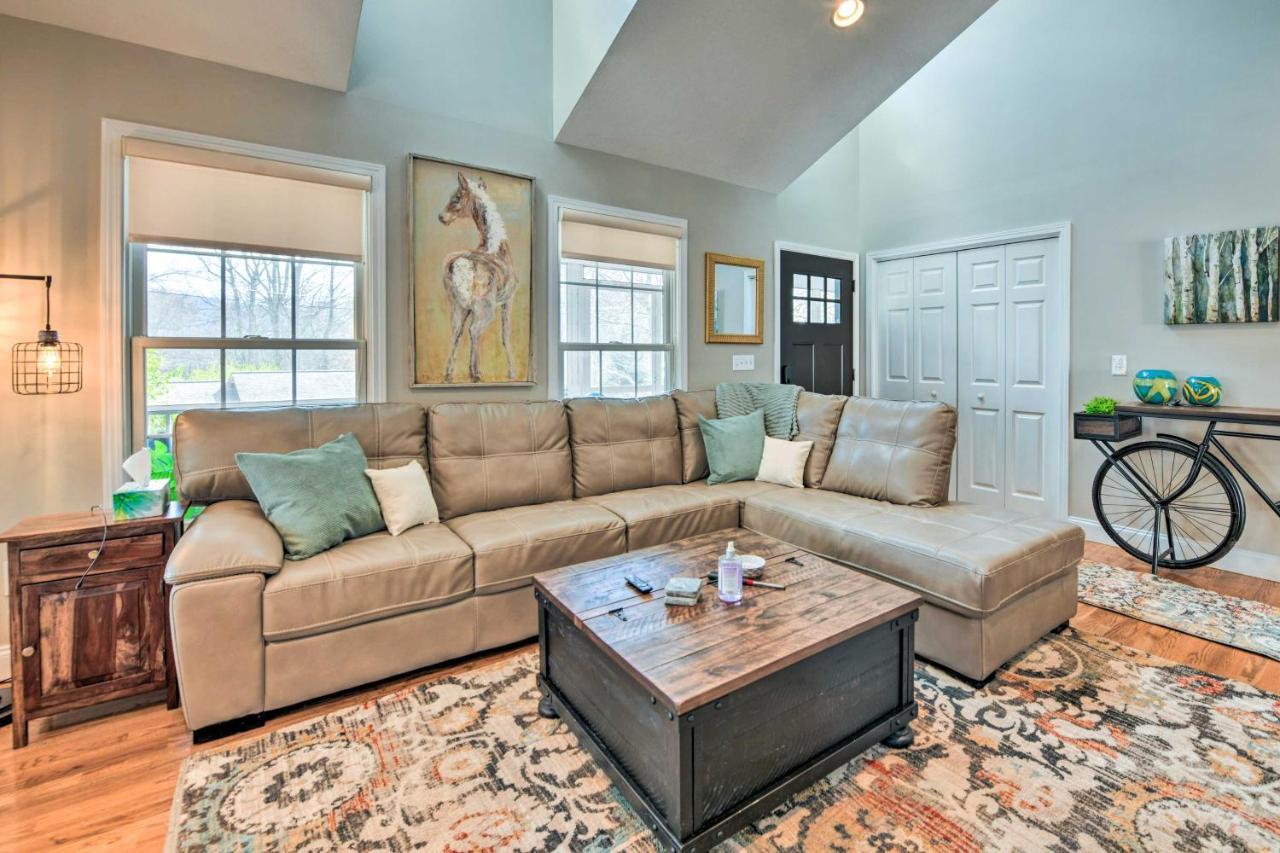 Cozy Home With Fire Pit, Near Great Smoky Mountains! Waynesville Esterno foto
